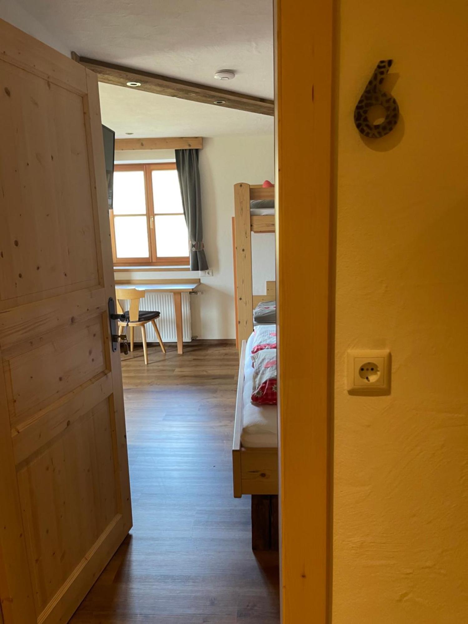 Almgasthaus Glocknerblick Großkirchheim Extérieur photo